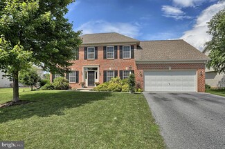 251 Barnwell Ln, Palmyra, PA 17078