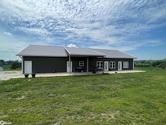 2184 Vernon Voss Rd, Denison, IA 51442
