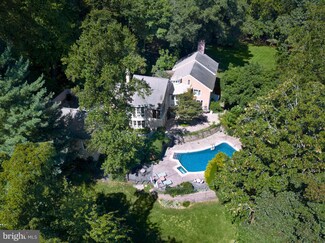 1121 Barberry Rd, Bryn Mawr, PA 19010