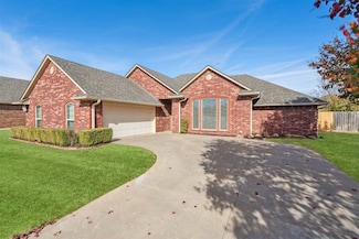 2129 W Mallard Dr, Duncan, OK 73533
