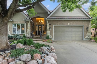 5301 W 154th St, Overland Park, KS 66224