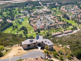 9607 Misty Meadow Ln, Escondido, CA 92026