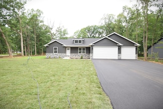 11306 Quail Run Dr N, Wheatfield, IN 46392