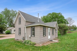400 E Forest St, Belle Plaine, MN 56011