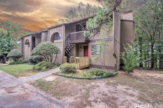 502 Green Mountain Cir, Little Rock, AR 72211