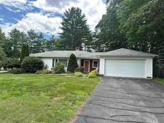 51 Crest Dr, Somersworth, NH 03878