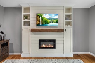 450 Somerset Ave Unit 304, Taunton, MA 02780