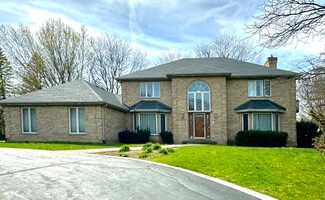 9 Seneca Ave W, Hawthorn Woods, IL 60047