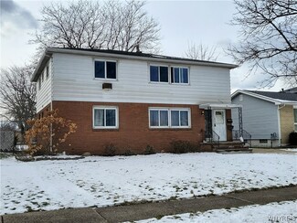 41 Sandra Dr, Buffalo, NY 14218
