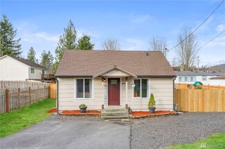 249 1st St W, Gold Bar, WA 98251