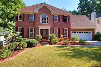 1225 Creek Laurel Dr, Lawrenceville, GA 30043