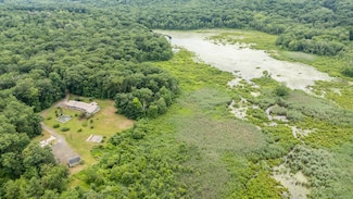 192 Palmer Rd, Chaplin, CT 06235