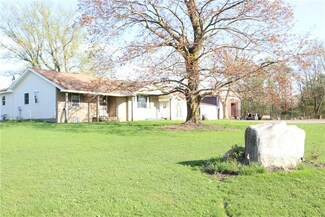 8707 Williams Rd, North East, PA 16428