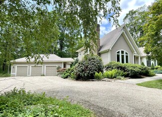 67 Transylvania Rd, Roxbury, CT 06783