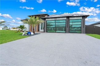 105 SW 33rd Place, Cape Coral, FL 33991