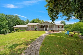 404 Davis Rd W, Fairmount, GA 30139