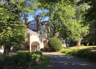 44 Bliss Mine Rd Unit 3, Middletown, RI 02842