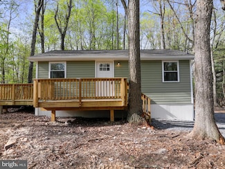 96 Shagbark Ln, Hedgesville, WV 25427