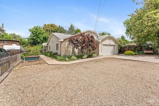 2160 W Dora Ln, Boise, ID 83702
