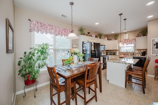 1359 Mountain Ln, Gardendale, AL 35071