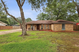 134 Rolling Hills Dr, Lumberton, TX 77657