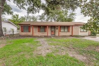 1230 Fairdale St, Irving, TX 75062