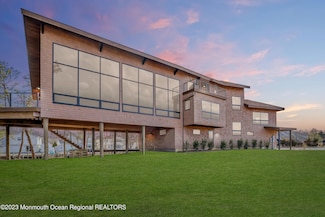 49 N Cherokee Ln, Brick, NJ 08724