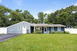 154 Gloucester St, Brockton, MA 02302