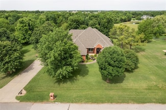 20455 Deer Hollow Dr, Edmond, OK 73012
