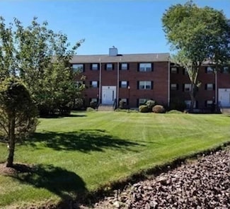 200 Bedford Rd Unit 25b, Woburn, MA 01801