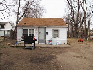 1724 S Dodge Ave, Wichita, KS 67213