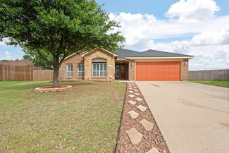 600 W Sheila Cir, Joshua, TX 76058