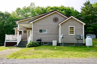 134 Lincoln St, Pittsfield, ME 04967