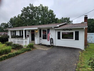 4820 Oak Rd NW, Roanoke, VA 24017