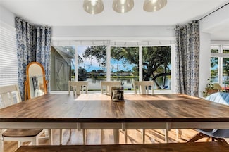 8260 NW 15th St, Pembroke Pines, FL 33024