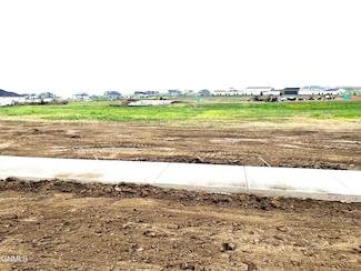 4222 Ruminant Ct, Bismarck, ND 58503