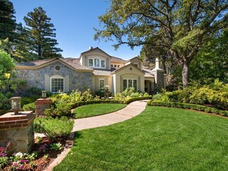 13300 Simon Ln, Los Altos Hills, CA 94022