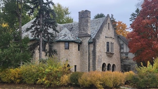 1101 S Monroe Ave, Green Bay, WI 54301