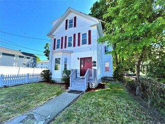 39 Neponset Ave, Hyde Park, MA 02136