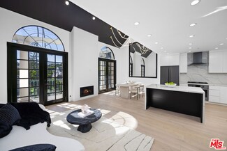 930 N Doheny Dr Unit 311, West Hollywood, CA 90069
