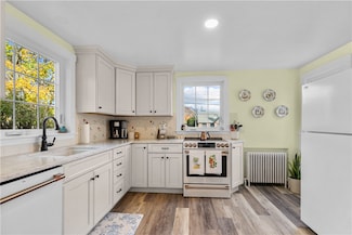 72 Kane Ave, Middletown, RI 02842