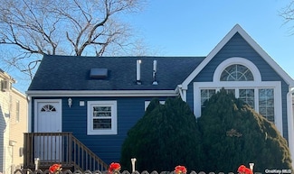 10210 160th Ave, Howard Beach, NY 11414