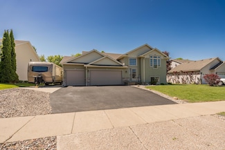 822 Emerson Ave N, Montrose, MN 55363