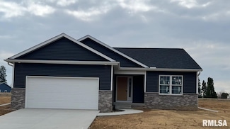 941 9th Ave N, Clinton, IA 52732