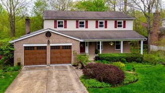 7832 Shadowhill Way, Montgomery, OH 45242