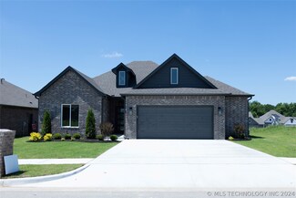 3008 S 7th Place, Broken Arrow, OK 74012