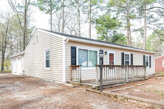 5719 Linda Rd, Sandston, VA 23150