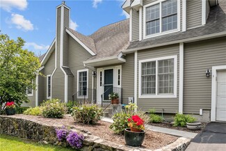1 Leyland Ct, Bristol, RI 02809