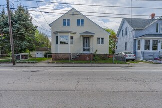 81 Arlington Ave, Warren, RI 02885