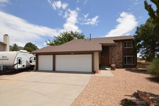 12704 Eastridge Trail NE, Albuquerque, NM 87112